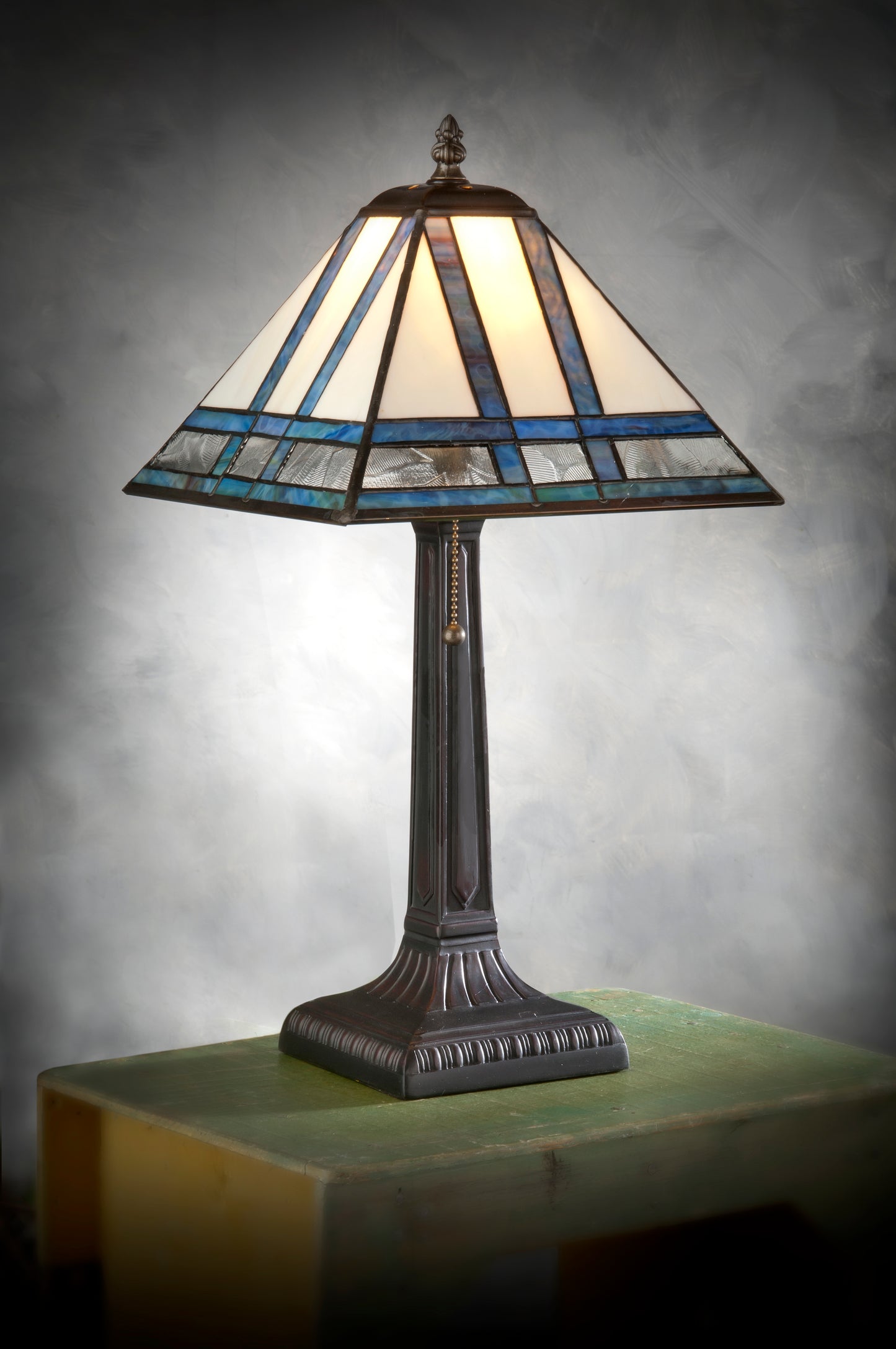 Mission Style Desk Lamp, Blue 380TB